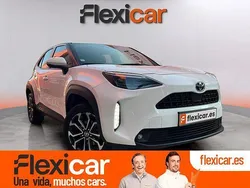Blanco Usado 2024 Toyota Yaris Hybrid Active | 27.690 € (Caro)
