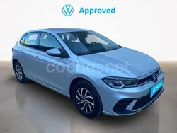Gris plata Usado 2024 VW Polo Life Berlina | 19.300 € (Precio justo)