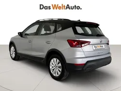 Gris plata Usado 2023 Seat Arona Style SUV | 17.490 € (Precio justo)