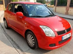 Rojo Usado 2007 Suzuki Swift GL Utilitario | 4200 € (Buen precio)