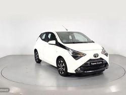 Blanco Usado 2021 Toyota Aygo X-play Utilitario | 12.800 € (Un poco caro)