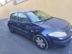 Azul Usado 2005 Renault Mégane II Authentique Berlina | 1500 € (Super precio)