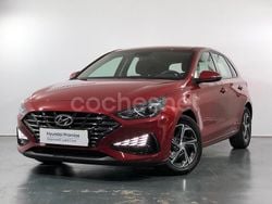 Rojo Usado 2024 Hyundai i30 Berlina | 19.980 € (Precio justo)