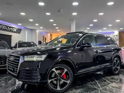 Negro Usado 2017 Audi Q7 Ambiente SUV | 38.990 € (Un poco caro)
