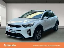 Blanco Usado 2024 Kia Stonic SUV | 18.480 € (Precio justo)