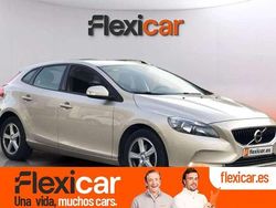Beige Usado 2017 Volvo V40 Kinetic Familiar | 12.690 € (Precio justo)