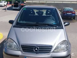 Gris / plata Usado 2000 Mercedes A140 Classic Monovolumen | 1800 € (Super precio)