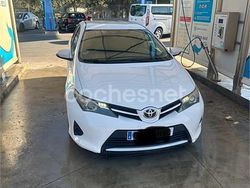 Blanco Usado 2014 Toyota Auris Live Berlina | 5000 € (Precio justo)