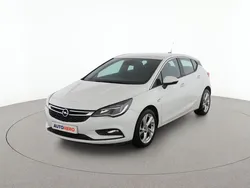 Blanco Usado 2017 Opel Astra Dynamic Berlina | 10.699 € (Super precio)