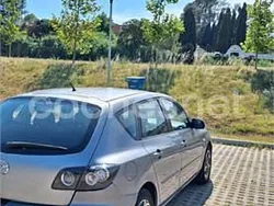 Gris / plata Usado 2004 Mazda 3 Active Berlina | 1999 € (Precio justo)