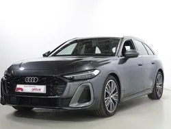 Gris Usado 2024 Audi A5 Ambiente Coupe | 58.300 €