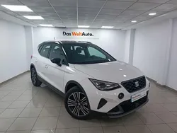 Blanco Usado 2024 Seat Arona FR SUV | 20.400 € (Precio justo)
