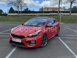 Rojo Usado 2015 Kia ProCeed Utilitario | 17.599 € (Caro)