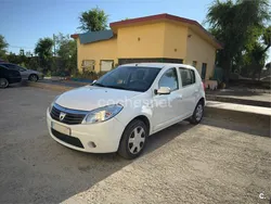 Blanco Usado 2012 Dacia Sandero Lauréate Utilitario | 3000 € (Buen precio)