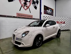 Blanco Usado 2011 Alfa Romeo MiTo Quadrifoglio Verde Utilitario | 9690 € (Precio justo)