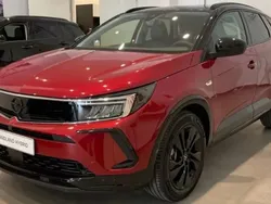 Rojo Nuevo 2025 Opel Grandland X S SUV | 32.490 € (Precio justo)