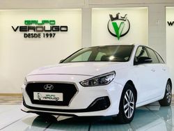 Blanco Usado 2019 Hyundai i30 GO! Familiar | 15.900 € (Caro)