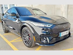 Negro Usado 2023 Ford Mustang Mach-E GT SUV | 49.995 €