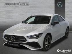 Gris / plateado Usado 2024 Mercedes CLA250e Berlina | 42.900 € (Un poco caro)