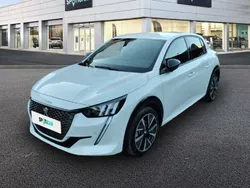 Blanco Usado 2022 Peugeot 208 GT Utilitario | 19.690 €