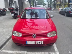 Rojo Usado 2002 VW Golf IV GTI Berlina | 2800 € (Precio justo)