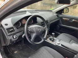 Gris / plata Usado 2007 Mercedes C200 Elegance Berlina | 8250 € (Precio justo)