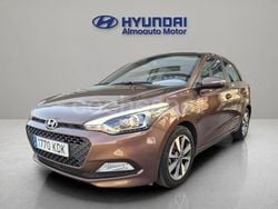 Cashmere brown Usado 2017 Hyundai i20 Berlina | 12.500 € (Caro)