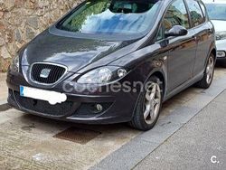 Gris / plata Usado 2005 Seat Altea Sport Monovolumen | 5500 €