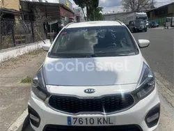 Blanco Usado 2018 Kia Carens Monovolumen | 4999 €