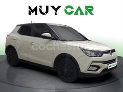 Blanco Usado 2018 Ssangyong (KGM) Tivoli SUV | 10.990 €