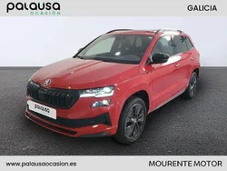Rojo Usado 2025 Skoda Karoq SportLine SUV | 35.900 €