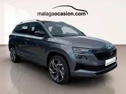 Gris Usado 2025 Skoda Karoq SportLine SUV | 33.990 € (Caro)