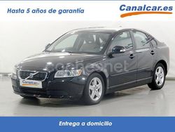 Negro Usado 2010 Volvo S40 Drive Kinetic Berlina | 4925 € (Precio justo)