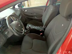 Rojo Usado 2017 Renault Clio IV LIMITED Berlina | 9600 € (Precio justo)