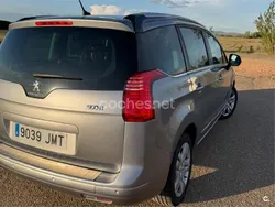 Beige Usado 2016 Peugeot 5008 Style Monovolumen | 10.900 € (Precio justo)