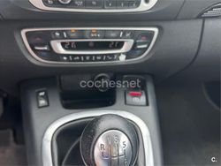 Blanco Usado 2012 Renault Scénic III Dynamique Monovolumen | 5000 € (Precio justo)