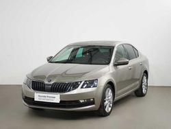 Gris Usado 2019 Skoda Octavia Berlina | 17.490 € (Precio justo)