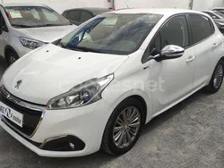 Blanco Usado 2016 Peugeot 208 Style Utilitario | 9500 € (Precio justo)