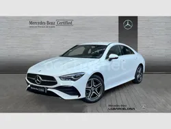 Blanco polar Usado 2023 Mercedes CLA250e AMG line Berlina | 41.900 € (Precio justo)