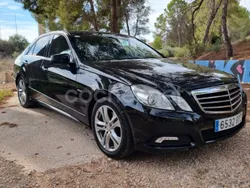 Negro Usado 2009 Mercedes E350 Avantgarde Berlina | 10.950 €