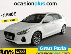 Blanco Usado 2018 Hyundai i30 Utilitario | 15.864 € (Precio justo)