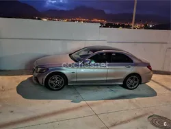 Gris / plata Usado 2019 Mercedes C300e Berlina | 32.500 € (Un poco caro)