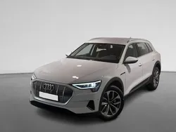 Blanco glaciar metalizado Usado 2022 Audi e-tron SUV | 43.990 € (Precio justo)