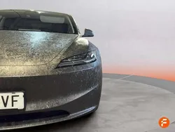 Gris Usado 2024 Tesla Model 3 Berlina | 32.990 € (Precio justo)