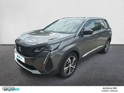 Gris / plata Usado 2024 Peugeot 5008 Allure Monovolumen | 23.990 € (Precio justo)