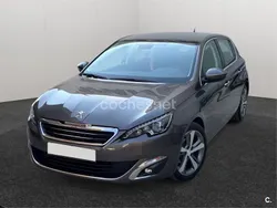 Beige Usado 2014 Peugeot 308 Allure Berlina | 8600 € (Precio justo)