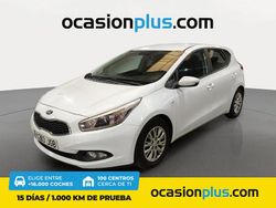 Blanco Usado 2015 Kia Ceed GT Utilitario | 7890 € (Precio justo)