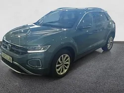 Usado 2022 VW T-Roc Life SUV | 21.440 € (Buen precio)