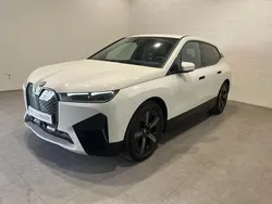 Blanco Usado 2022 BMW iX Comfort Edition SUV | 51.500 € (Super precio)