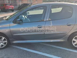 Gris / plata Usado 2009 Peugeot 206+ Utilitario | 5250 € (Precio justo)